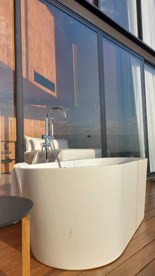 Livist Resort Phetcsabun Kültér fotó